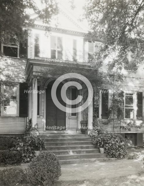 "Federal Hill," John Keim house, 504 Hanover Street, Fredericksburg, Virginia, between 1927 and 1929 Creator: Frances Benjamin Johnston.