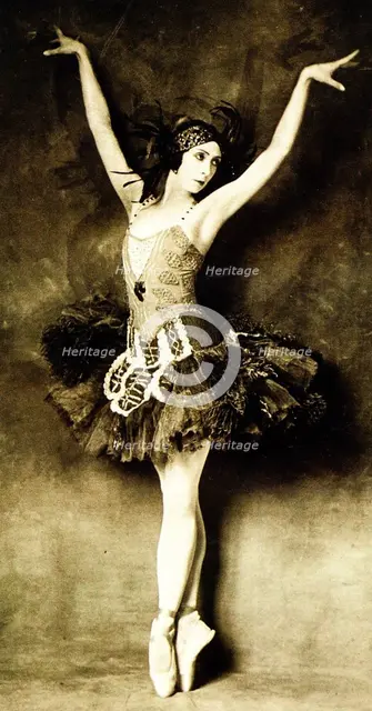 Felia Doubrovska, Russian ballet dancer and teacher, 20th century.  Artist: Anon