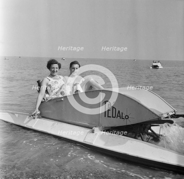 Felixstowe, Felixstowe, Suffolk Coastal, Suffolk, 19/06/1954. Creator: John Laing plc.