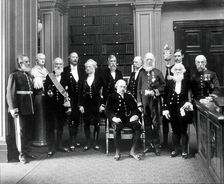 Fellows of the Royal Society: Sir John Evans, bust of Sir Isaac Newton, Lord Kelvin, RB Clifton... Creator: Mayall