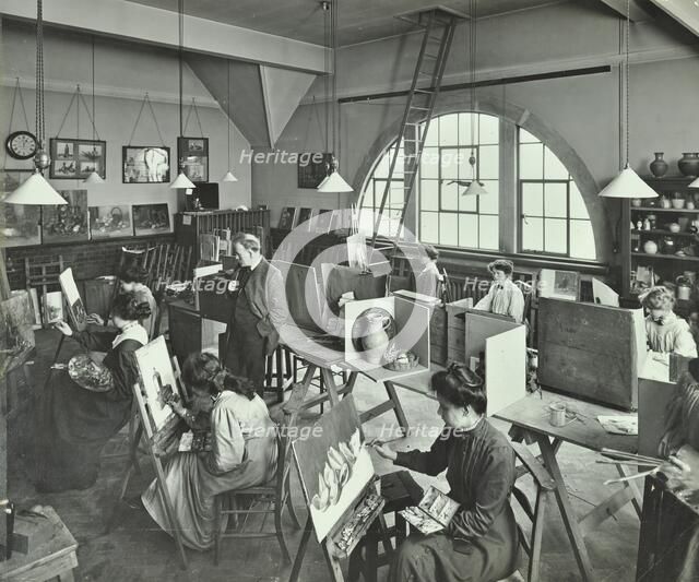 Female students painting still lifes, Hammersmith School of Arts and Crafts, London, 1910.  Artist: Unknown.