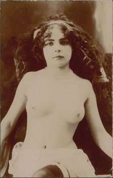 Fernande Barrey , 1910