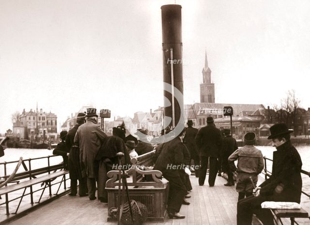 Ferry passengers, Laandam, 1898.Artist: James Batkin