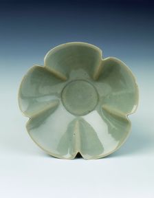 Five-petalled Yaozhou celadon bowl, Five Dynasties-early Northern Song dynasty, 10th century