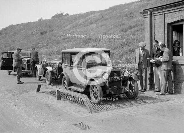 Fiat of HL Alexander at the Middlesex County AC Hill Climb, c1930. Artist: Bill Brunell.