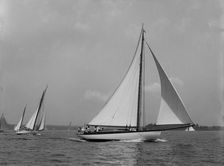 Fidelio and Hussar, 1898 July 4. Creator: John S Johnston