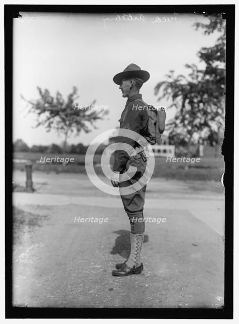 Field Artillery, between 1910 and 1917. Creator: Harris & Ewing.