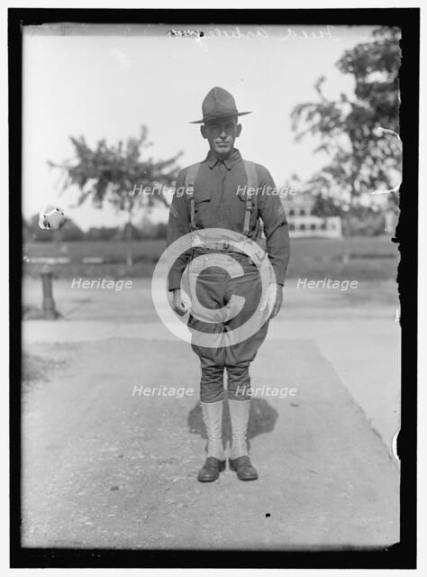 Field Artillery, between 1910 and 1917. Creator: Harris & Ewing.