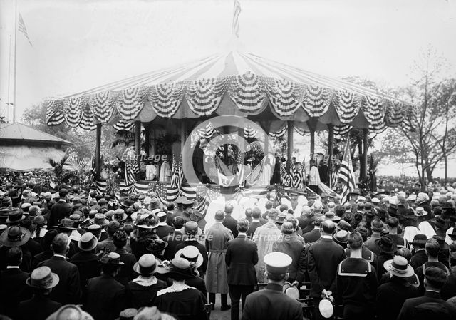 Field Mass, 30 May 1918. Creator: Bain News Service.