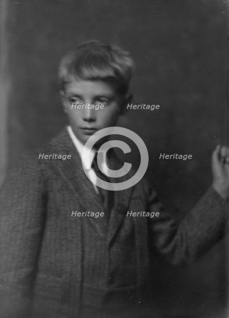 Fiffe, Joseph, Master, portrait photograph, 1917 Sept. 25. Creator: Arnold Genthe.