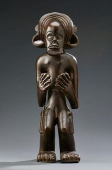 Figure of chief, late 19th century - early 20th century. Creator: Unknown