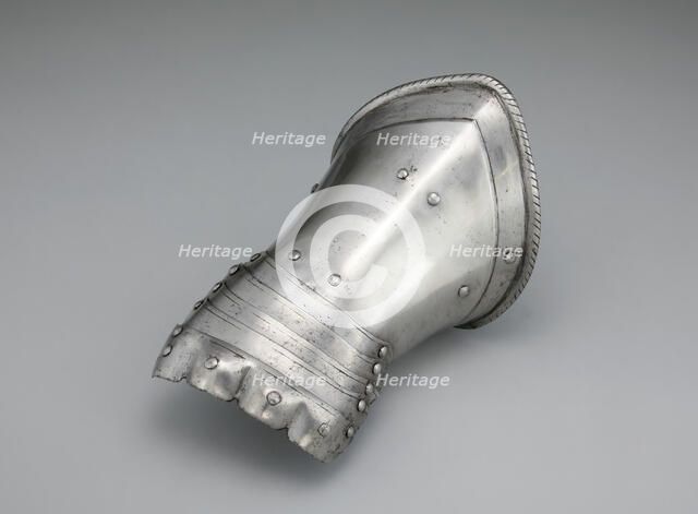 Fingered Gauntlet for the Left Hand, Milan, c. 1570/1600. Creator: Unknown.