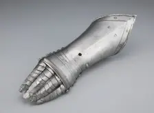 Fingered Gauntlet for the Left Hand, Nuremberg, c. 1575/1600. Creator: Unknown
