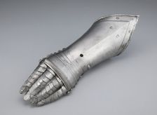 Fingered Gauntlet for the Left Hand, Nuremberg, c. 1575/1600. Creator: Unknown