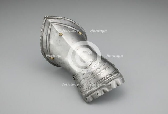 Fingered Gauntlet for the Right Hand, Milan, c. 1570/1600. Creator: Unknown.