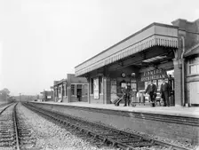 Finmere Station, Oxfordshire 1904. Artist: Alfred Newton & Sons