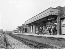Finmere Station, Oxfordshire 1904. Artist: Alfred Newton & Sons