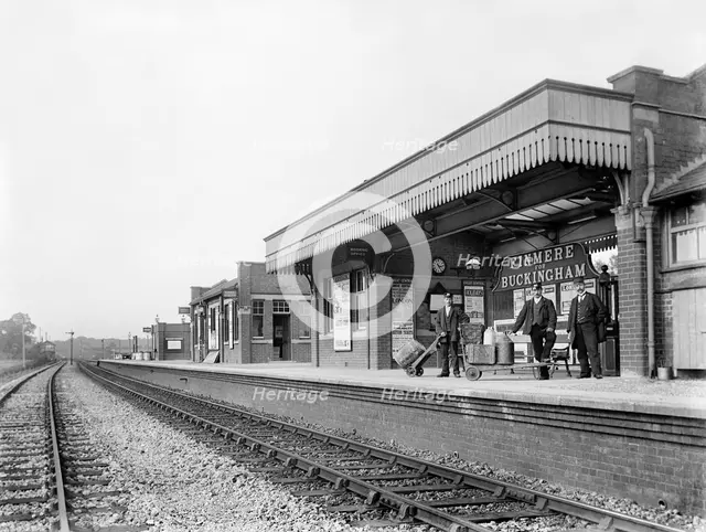 Finmere Station, Oxfordshire 1904. Artist: Alfred Newton & Sons.