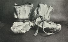 Finnesko c1910–1913, (1913). Artist: Herbert Ponting