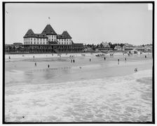 Fiske House and beach, Old Orchard, Me., c1904. Creator: Unknown