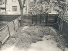 "Flagstones," Charles Clinton Marshall house, 117 West 55th Street, New York, New York, 1922. Creator: Frances Benjamin Johnston