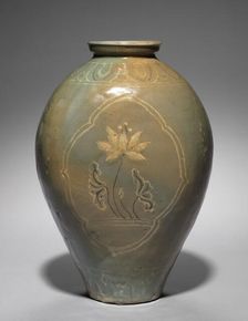Flask with Inlaid Lotus Design, 1200s-1300s. Creator: Unknown