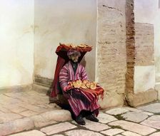 Flatbreads vendor, Samarkand, between 1905 and 1915. Creator: Sergey Mikhaylovich Prokudin-Gorsky