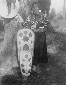 Flathead mother, c1910. Creator: Edward Sheriff Curtis