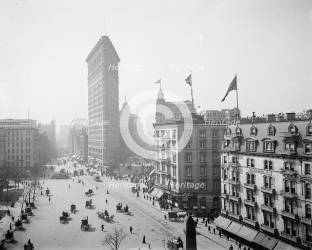 Flatiron Building, New York, N.Y., between 1902 and 1910. Creator: Unknown.