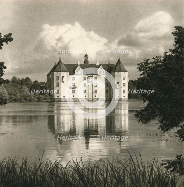 'Flensburg (Schlewsig) - Schloss Glucksburg', 1931. Artist: Kurt Hielscher.
