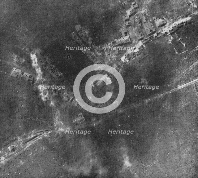 'Fleury-devant-Douamont: La reprise du village; Fleury-devant-Douaumont a la date du 25..., 1916. Creator: Unknown.
