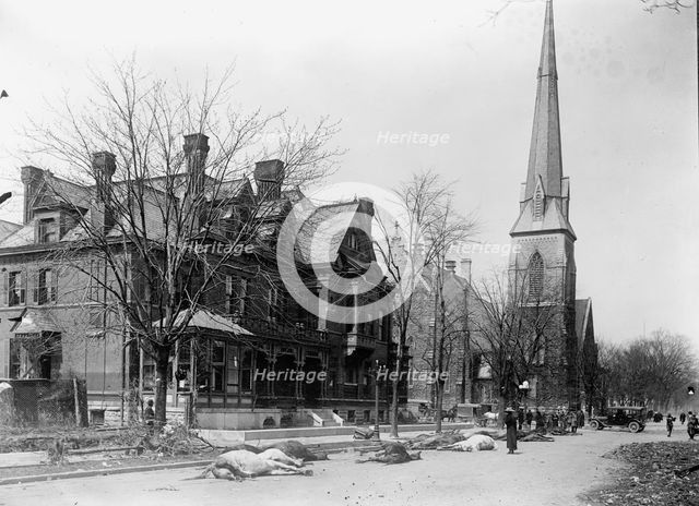 Flood Scenes, Dayton, Ohio, 1913. Creator: Harris & Ewing.