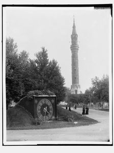 Floral clock and tower, Water Works Park, Detroit, (1902?). Creator: Unknown
