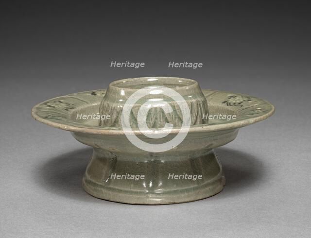 Floral-shaped Cup Stand with Inlaid Chrysanthemum Design, 1100s. Creator: Unknown.