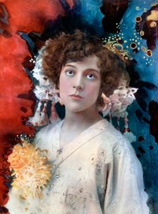 Florence Collingbourne in San Toy, c1902.Artist: Ellis & Walery