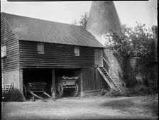 Florence Farm, Groombridge, Withyham, Wealden, East Sussex, 1911. Creator: Katherine Jean Macfee