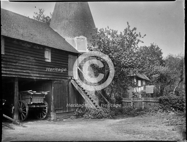 Florence Farm, Groombridge, Withyham, Wealden, East Sussex, 1911. Creator: Katherine Jean Macfee.
