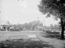 Flower flag, Lincoln Park, Chicago, 1900 Oct 3. Creator: Unknown
