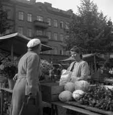 Fruit and vegetable stall in the market, Malmö, Sweden, 1947. Creator: Otto Ohm