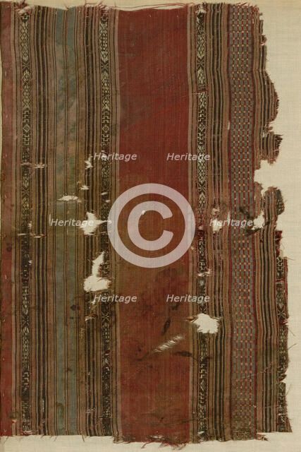 Fragment, Egypt, Arab period (641-969)/Fatimid period (969-1171)/Ayyubid period (1171-1250... Creator: Unknown.