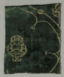 Fragment with Lobed Palmette Pattern, 1400s. Creator: Unknown