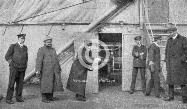 'France et Russie; Dans la mer du Nord. MM. Viviani et Albert Thomas, a bord du "Roxburgh"..., c1916 Creator: Unknown.