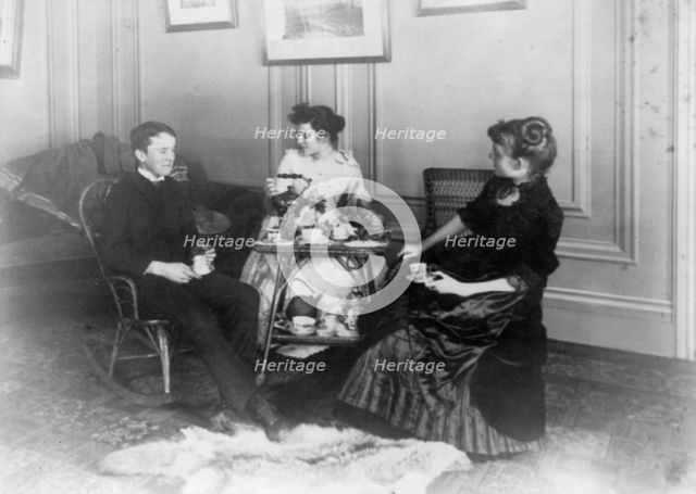 Frances Benjamin Johnston, full lgth., seated, having tea with 2 other people, n.d.. Creator: Frances Benjamin Johnston.