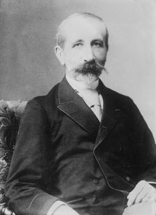 Francis de Croisset, between c1910 and c1915. Creator: Bain News Service