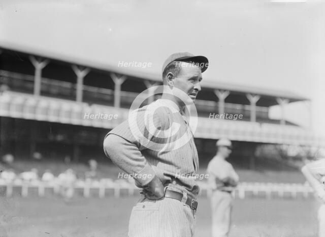 Frank Chance, Chicago, NL (baseball), 1910. Creator: Bain News Service.