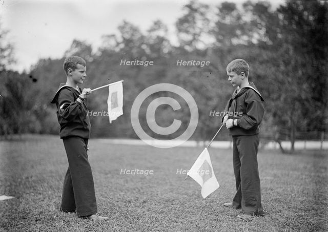 Frank A. Daniels, Right, with Brother Jonathan Daniels, 1915. Creator: Harris & Ewing.
