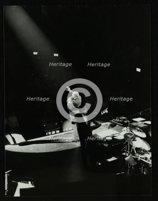 Frank Sinatra and Frank Sinatra Jr in concert at the Royal Albert Hall, London, 28 May 1992. Artist: Denis Williams