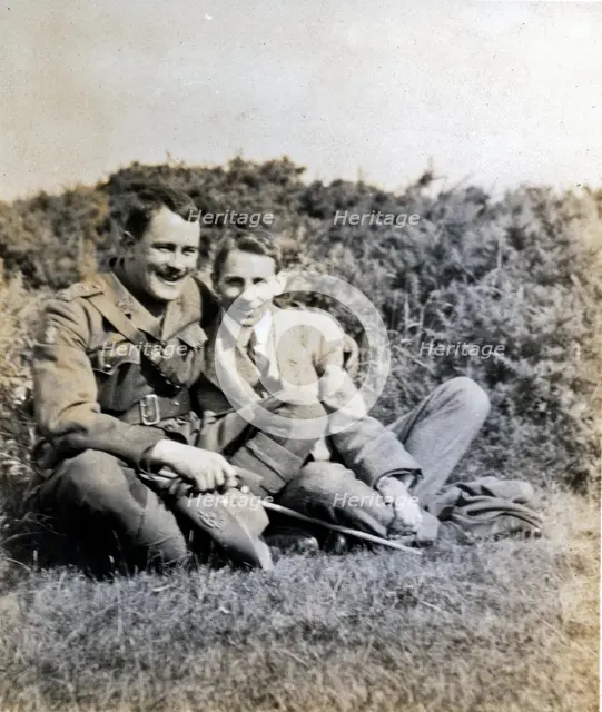 Frank Page with his son, Thomas. Creator: Unknown.