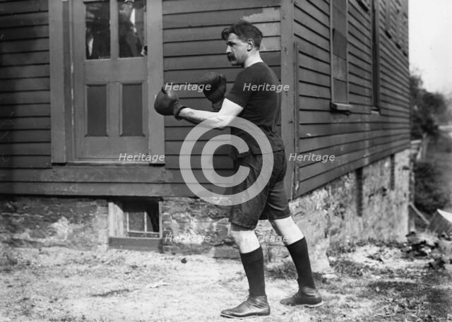 Frank Parks (Heavyweight), between c1910 and c1915. Creator: Bain News Service.