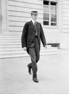 Frank Plowman Woods, M.C., 1914. Creator: Unknown